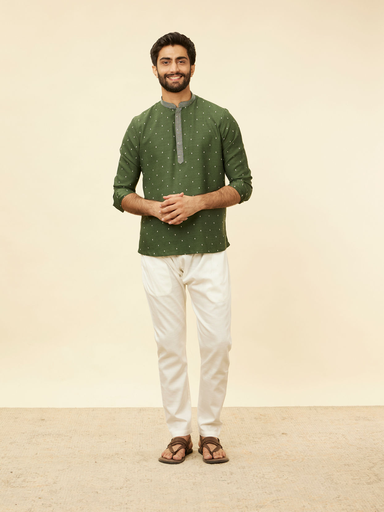 Manyavar Men Green Foil Print Zari Embroidered Kurta