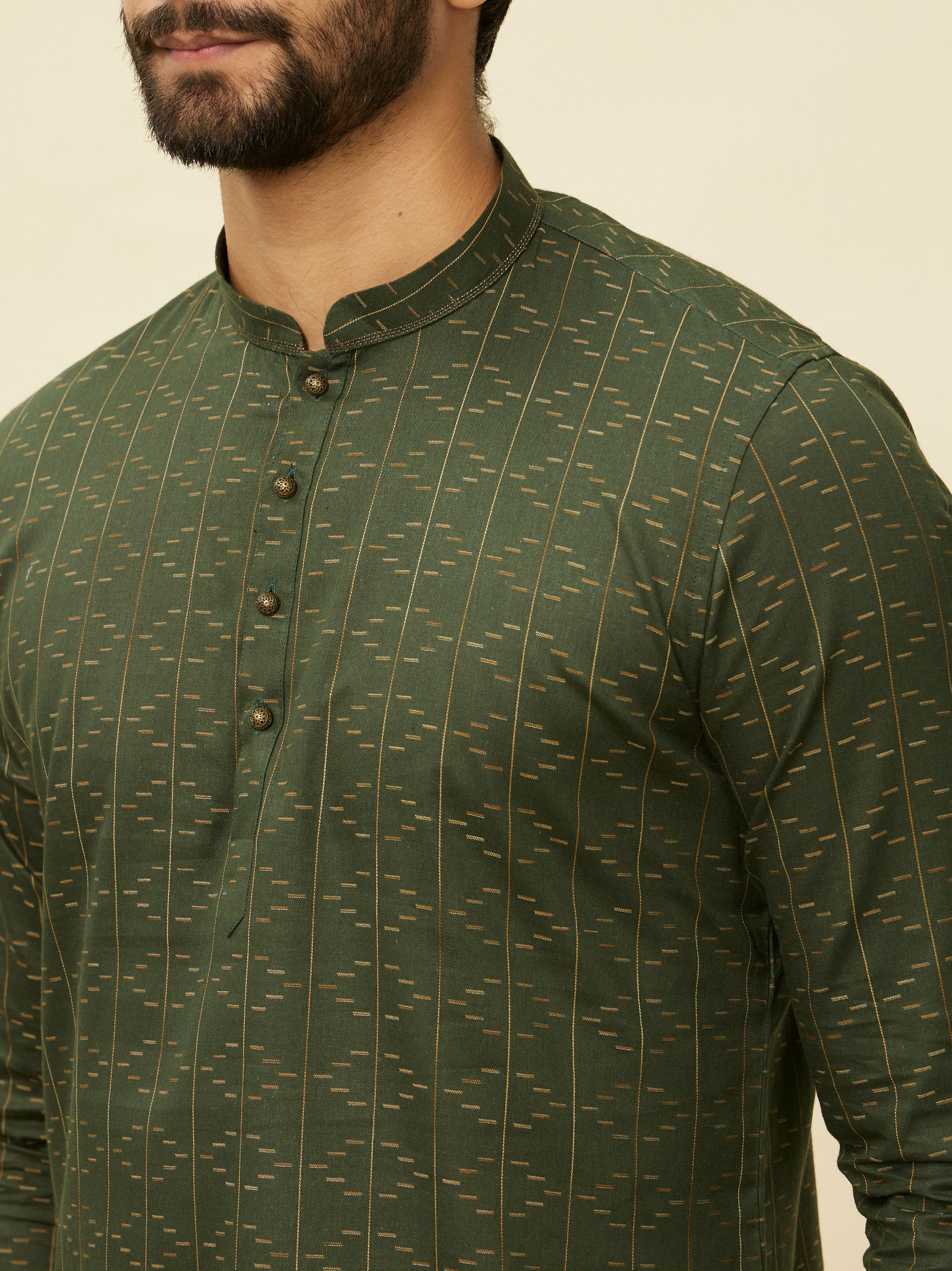 Manyavar Men Kale Green Linear Patterned Short Kurta