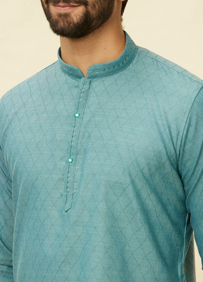 alt message - Manyavar Men Teal Green Grid Patterned Short Kurta image number 1