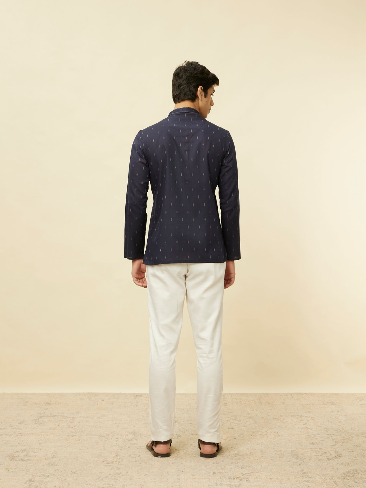 Manyavar Men Violet Blue Buta Patterned Short Kurta