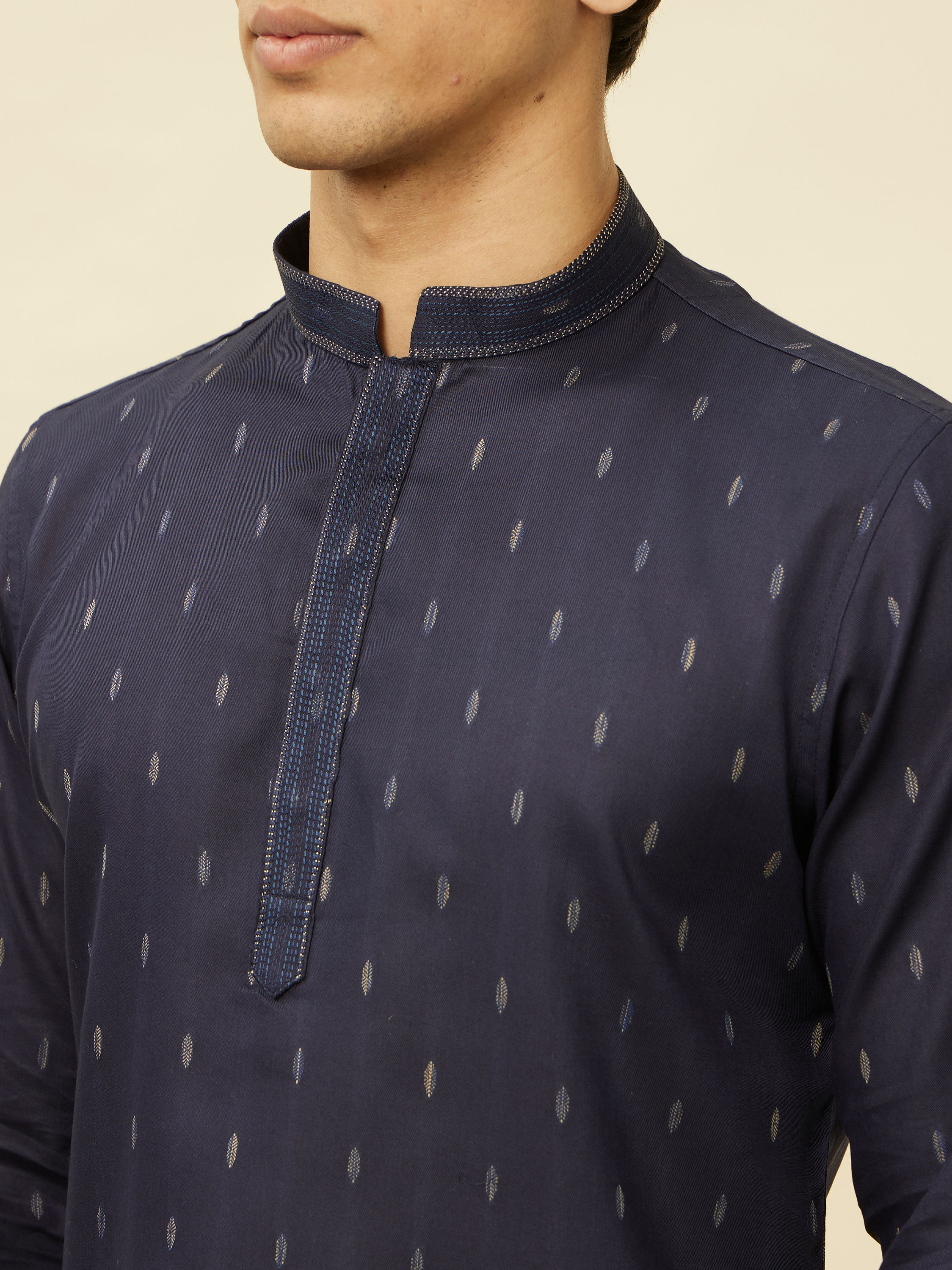 Manyavar Men Violet Blue Buta Patterned Short Kurta