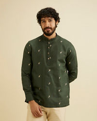 Manyavar Men Dark Green Embroidered Short Kurta