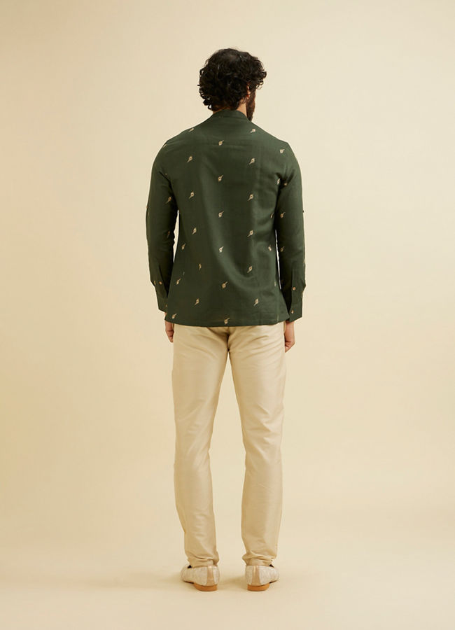 Manyavar Men Dark Green Embroidered Short Kurta