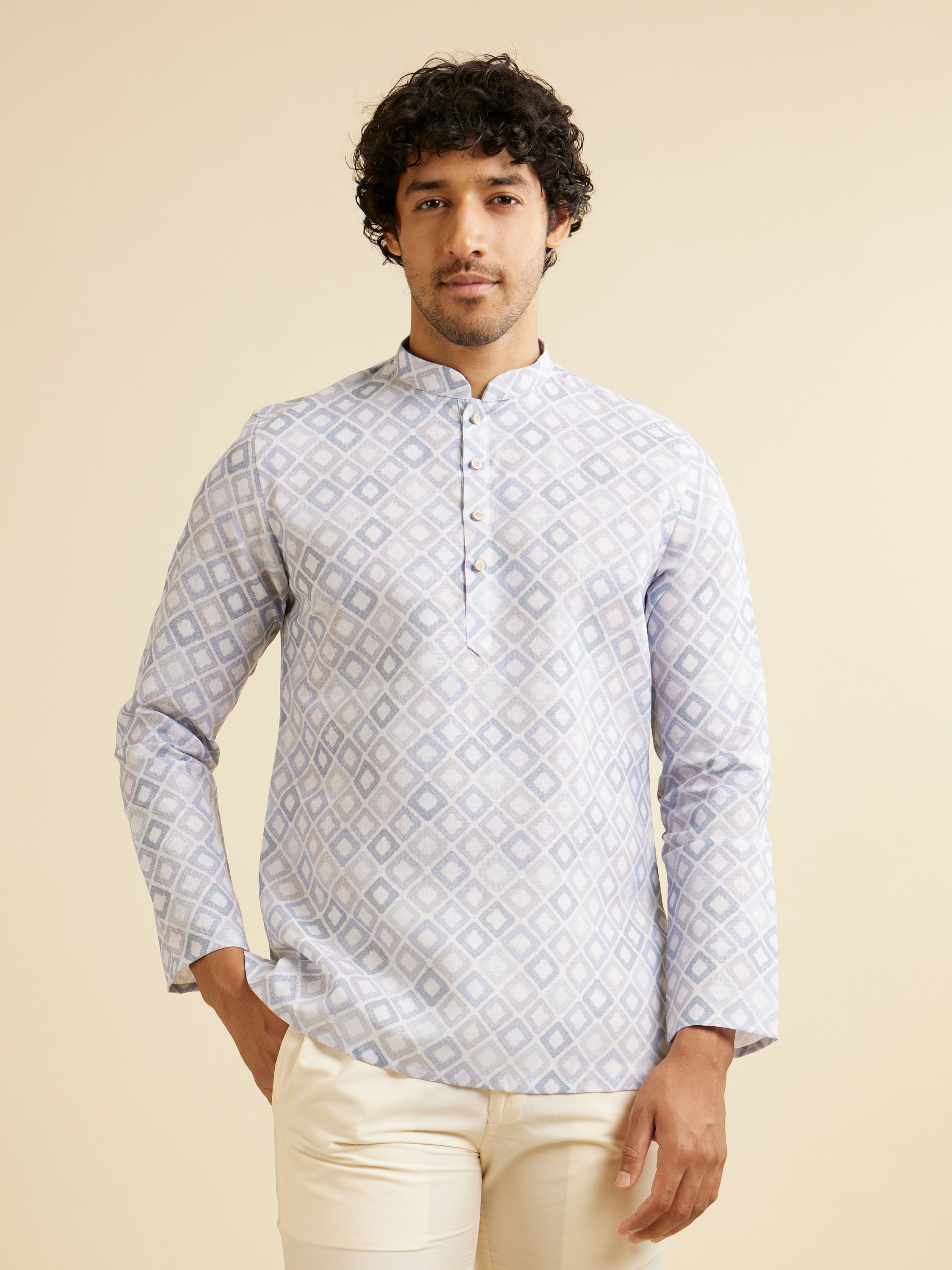 Manyavar Men Light Grey Grid Patterned Short Kurta