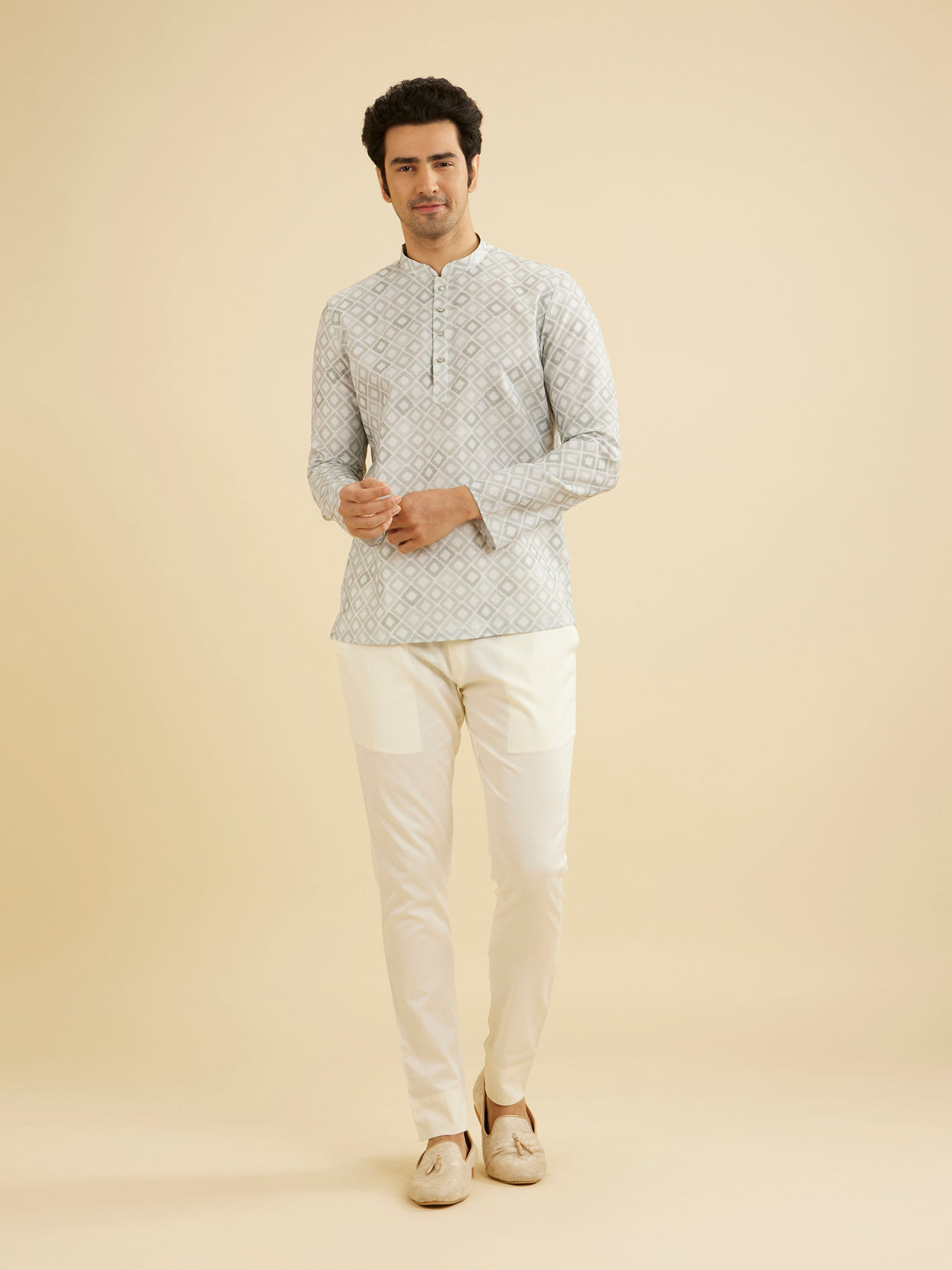 Manyavar Men Soft Green Grid Patterned Short Kurta