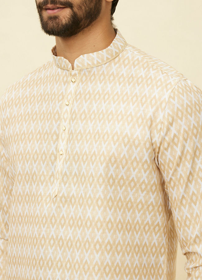 alt message - Manyavar Men Buttercream Harlequin Printed Short Kurta image number 1