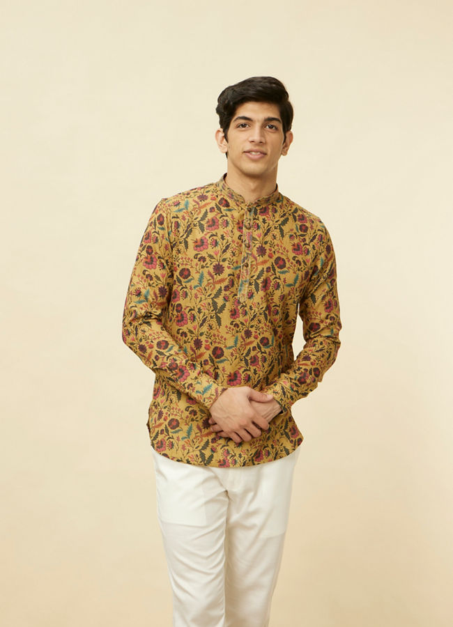 alt message - Manyavar Men Sepia Yellow Bel Buti Printed Short Kurta image number 0