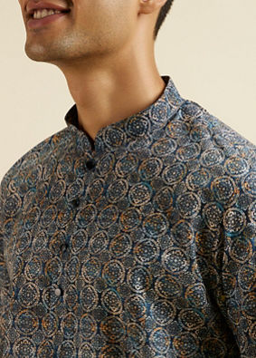 alt message - Manyavar Men Dark Blue Kaleidoscopic Print Short Kurta image number 1