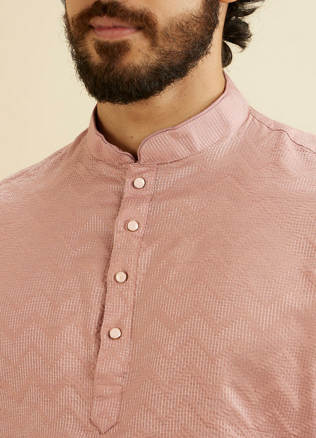 alt message - Manyavar Men Pink Resplendence Short Kurta image number 1