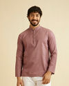 alt message - Manyavar Men Dusty Pink Chevron Patterned Short Kurta image number 0