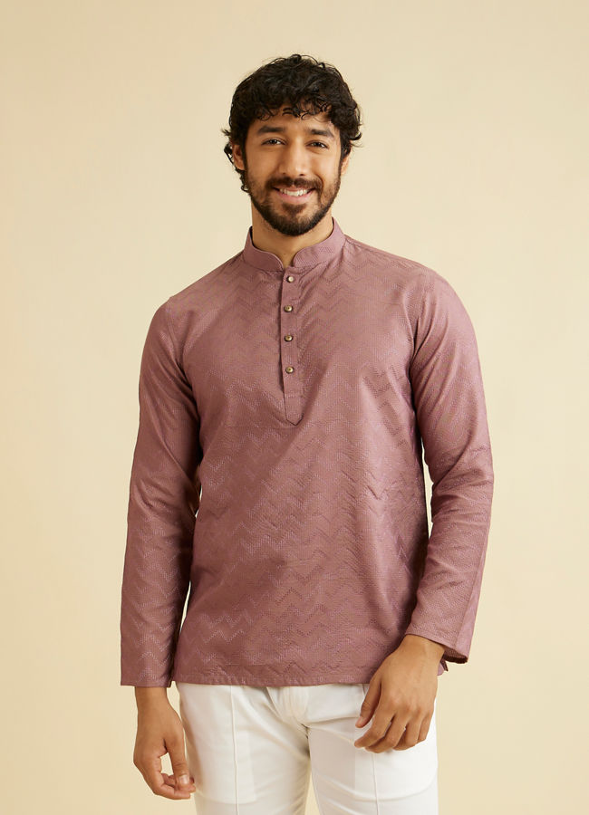 alt message - Manyavar Men Dusty Pink Chevron Patterned Short Kurta image number 0