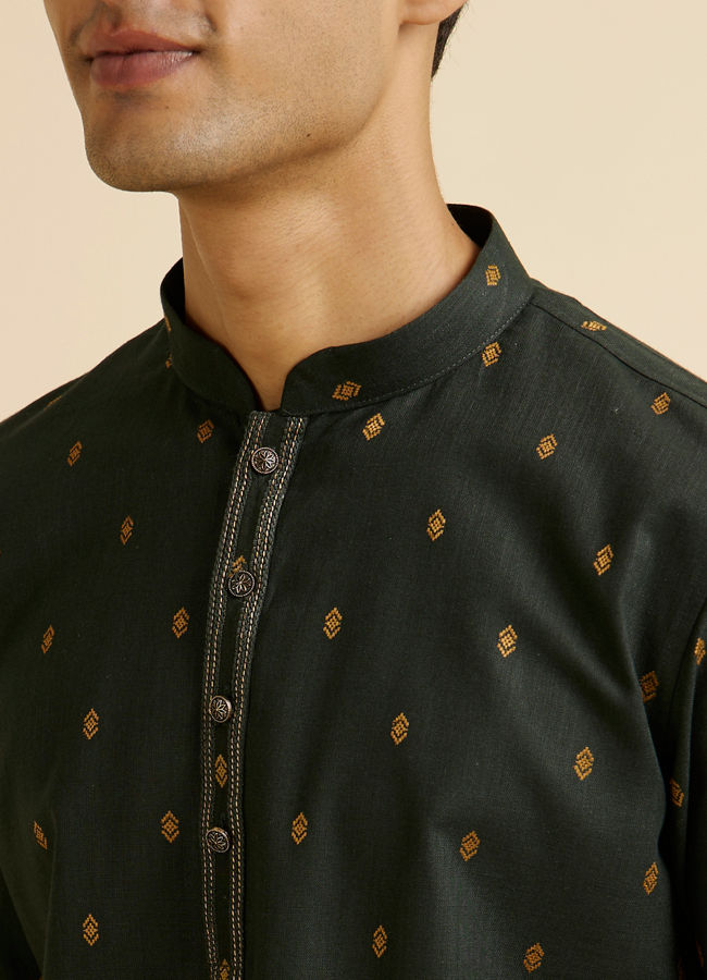 alt message - Manyavar Men Dark Green Buta Patterned Short Kurta image number 1