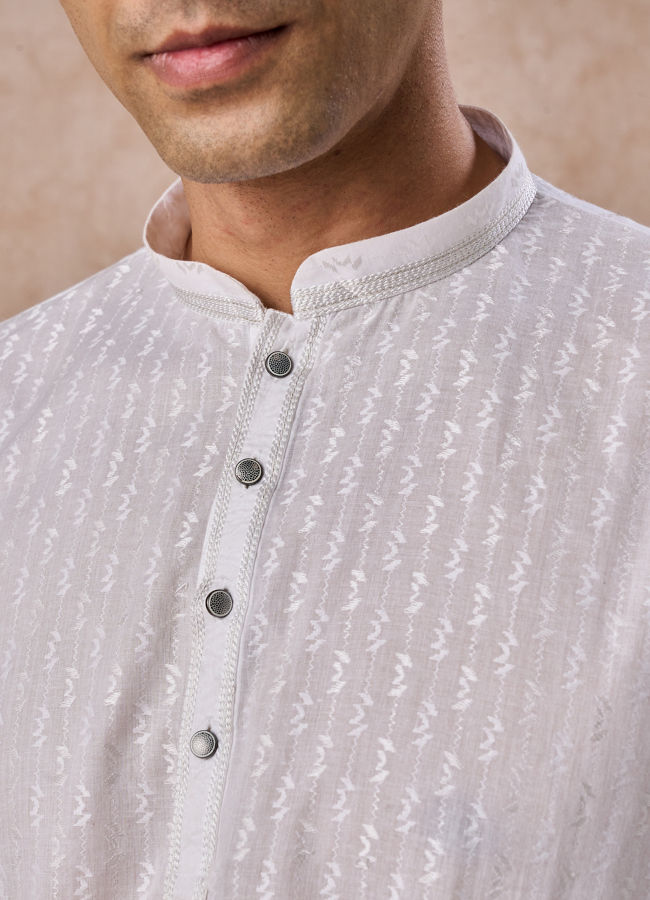 Manyavar Men Elegant Woven White Short Kurta