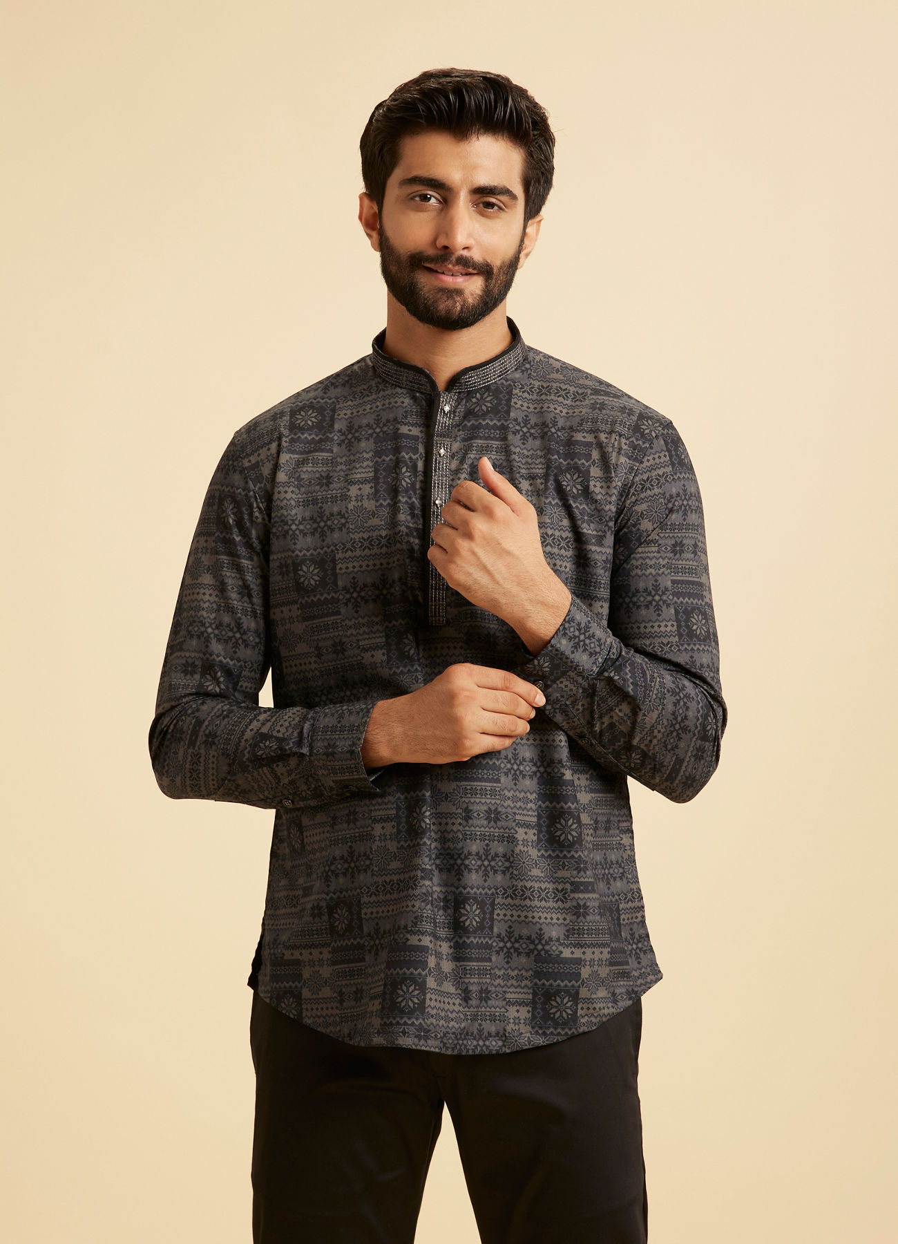 Manyavar Men Charcoal Radiance Short Kurta