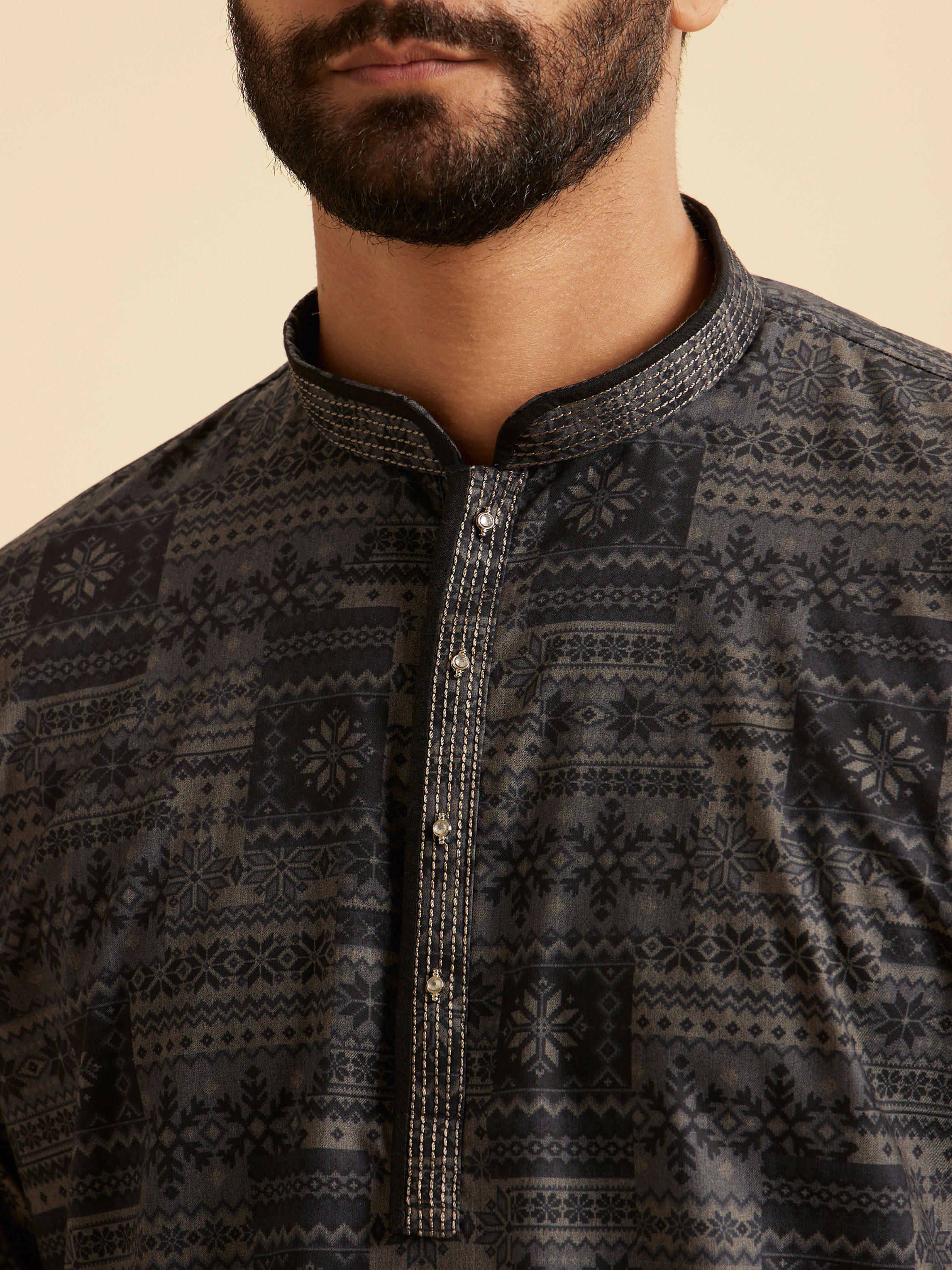 Manyavar Men Charcoal Radiance Short Kurta