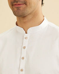 Manyavar Men White Cotton Elegance Kurta