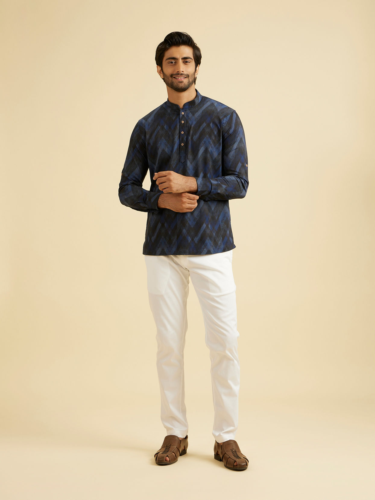 Manyavar Men Elegant Dark Blue Spandex Kurta