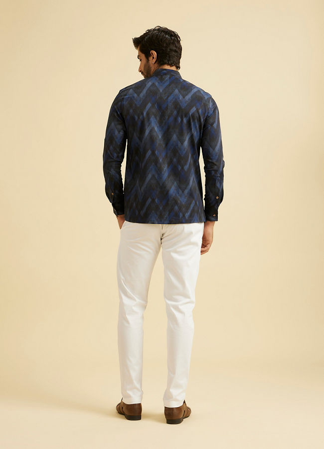 Manyavar Men Elegant Dark Blue Spandex Kurta