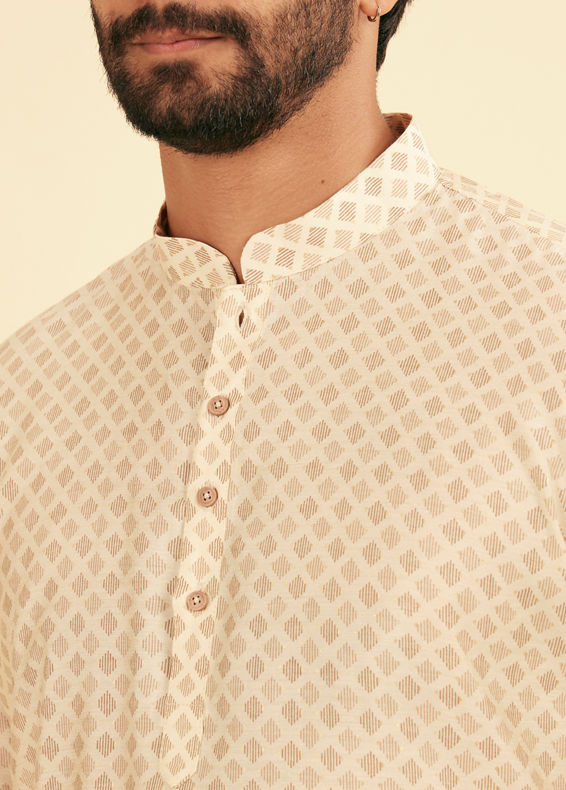 Manyavar Men Cream Beige Buta Jaal Printed Short Kurta