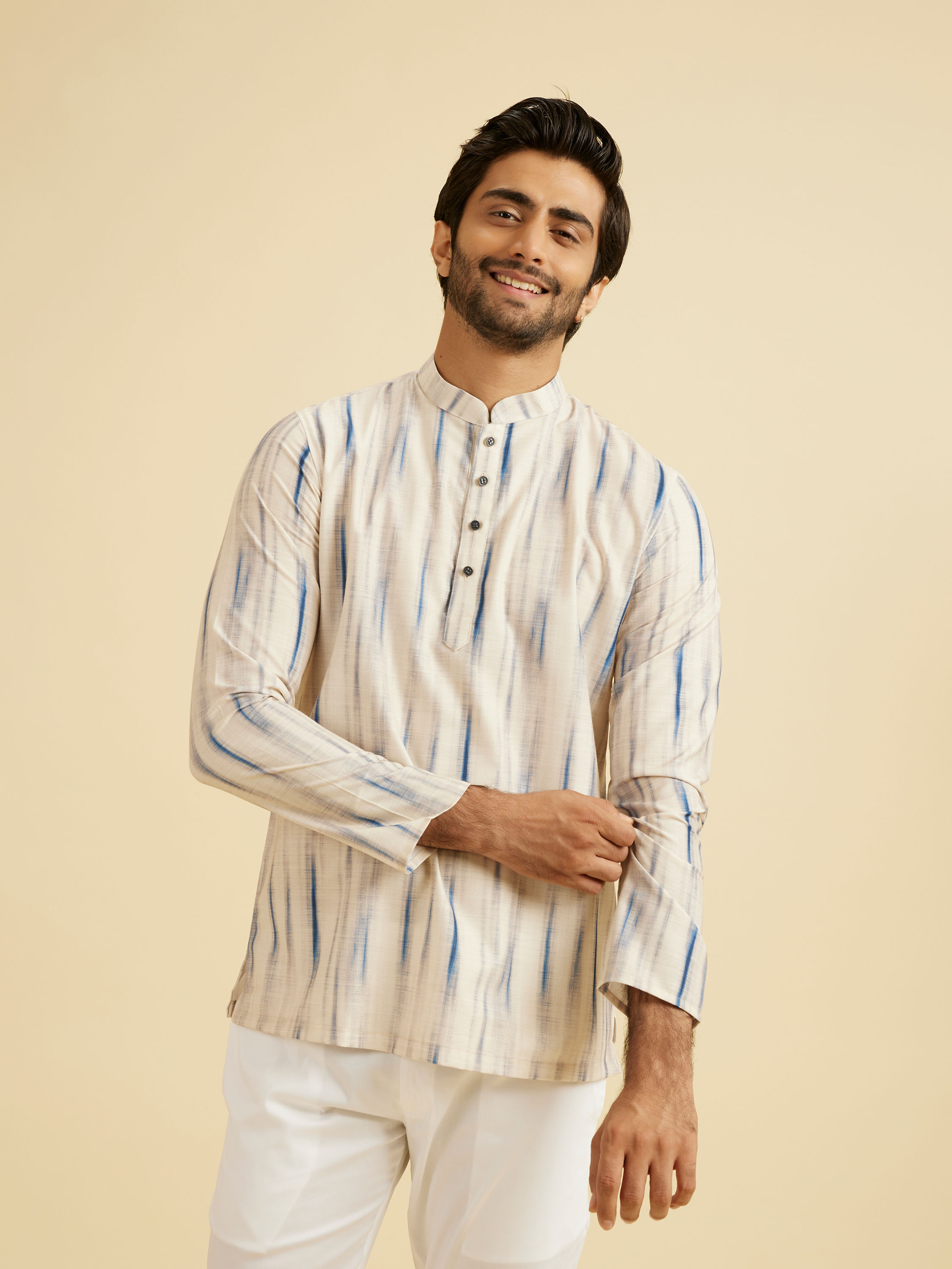 Manyavar Men Cream Elegance Kurta
