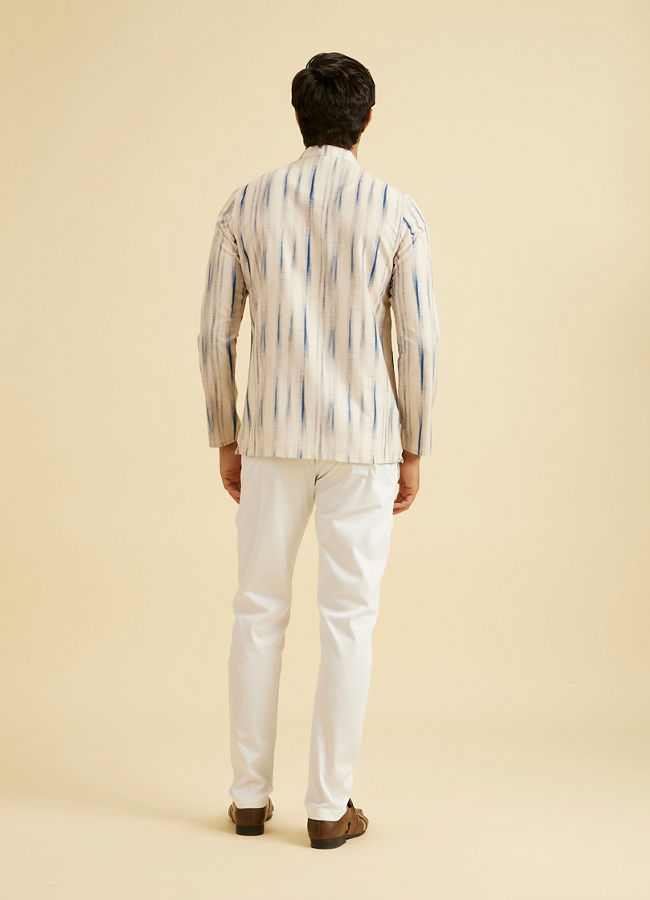 Manyavar Men Cream Elegance Kurta