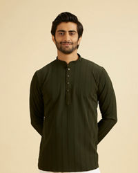 Manyavar Men Emerald Elegance Crepe Kurta