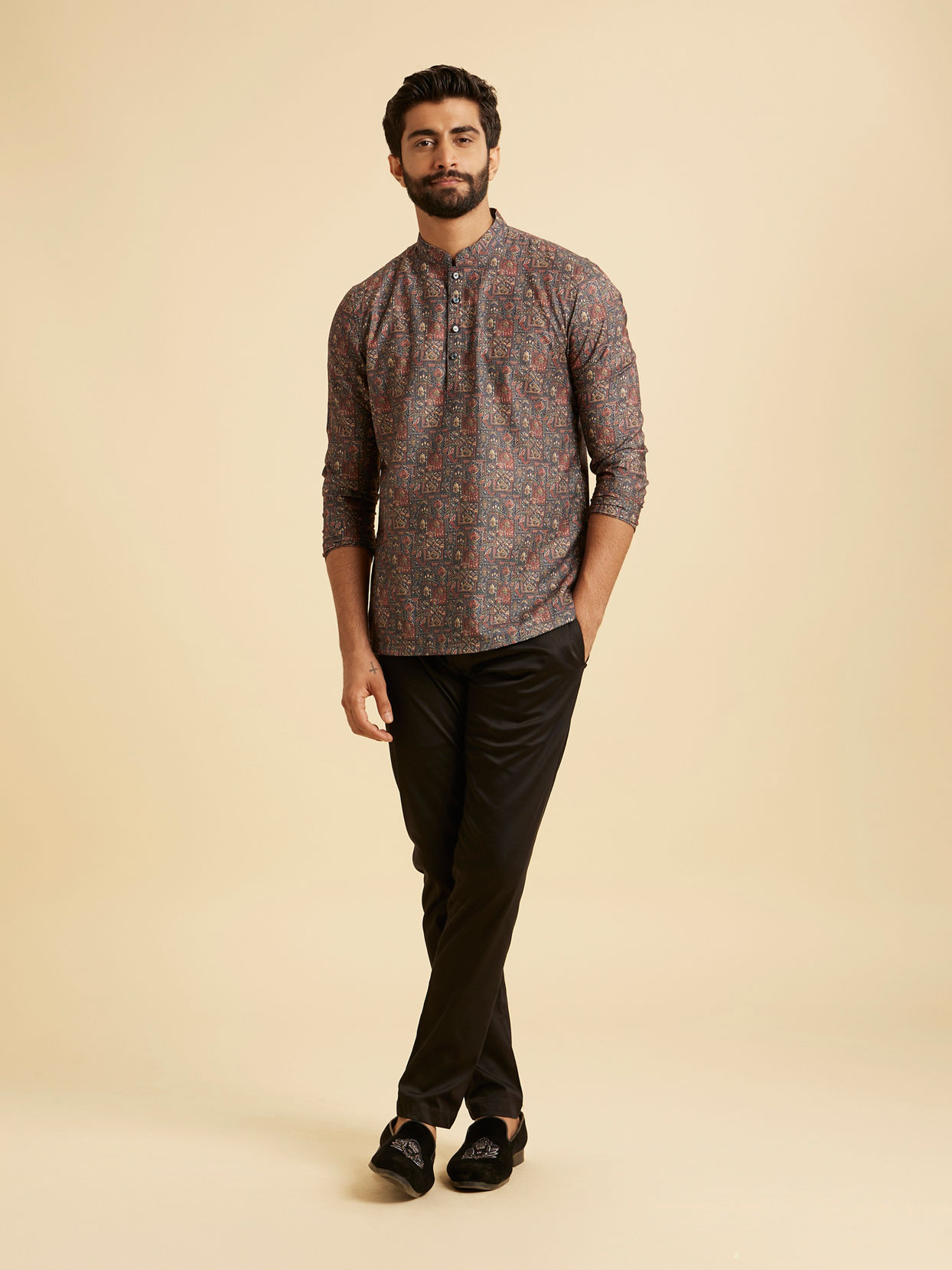 Manyavar Men Blue Resplendence Kurta