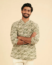 Manyavar Men Light Mid Green Classic Short Kurta
