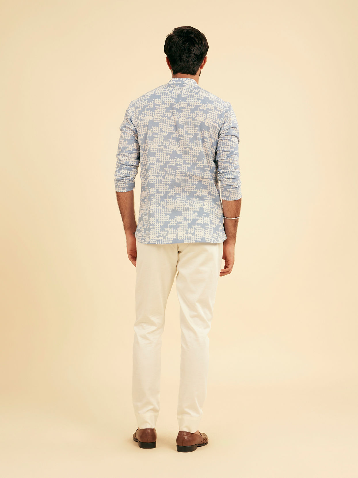 Manyavar Men Light Blue Enchantment Cotton Kurta