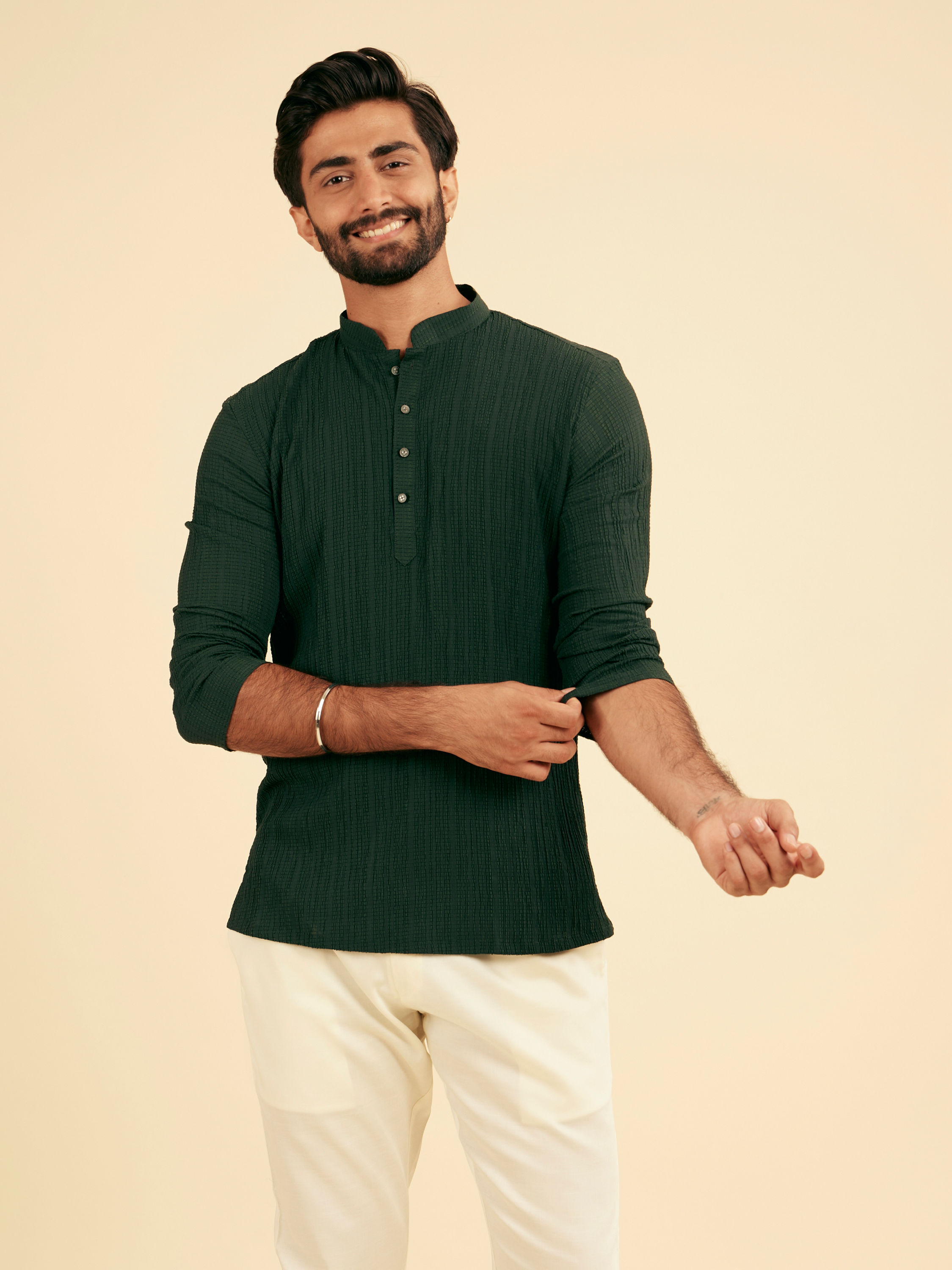 Manyavar Men Emerald Allure Short Kurta