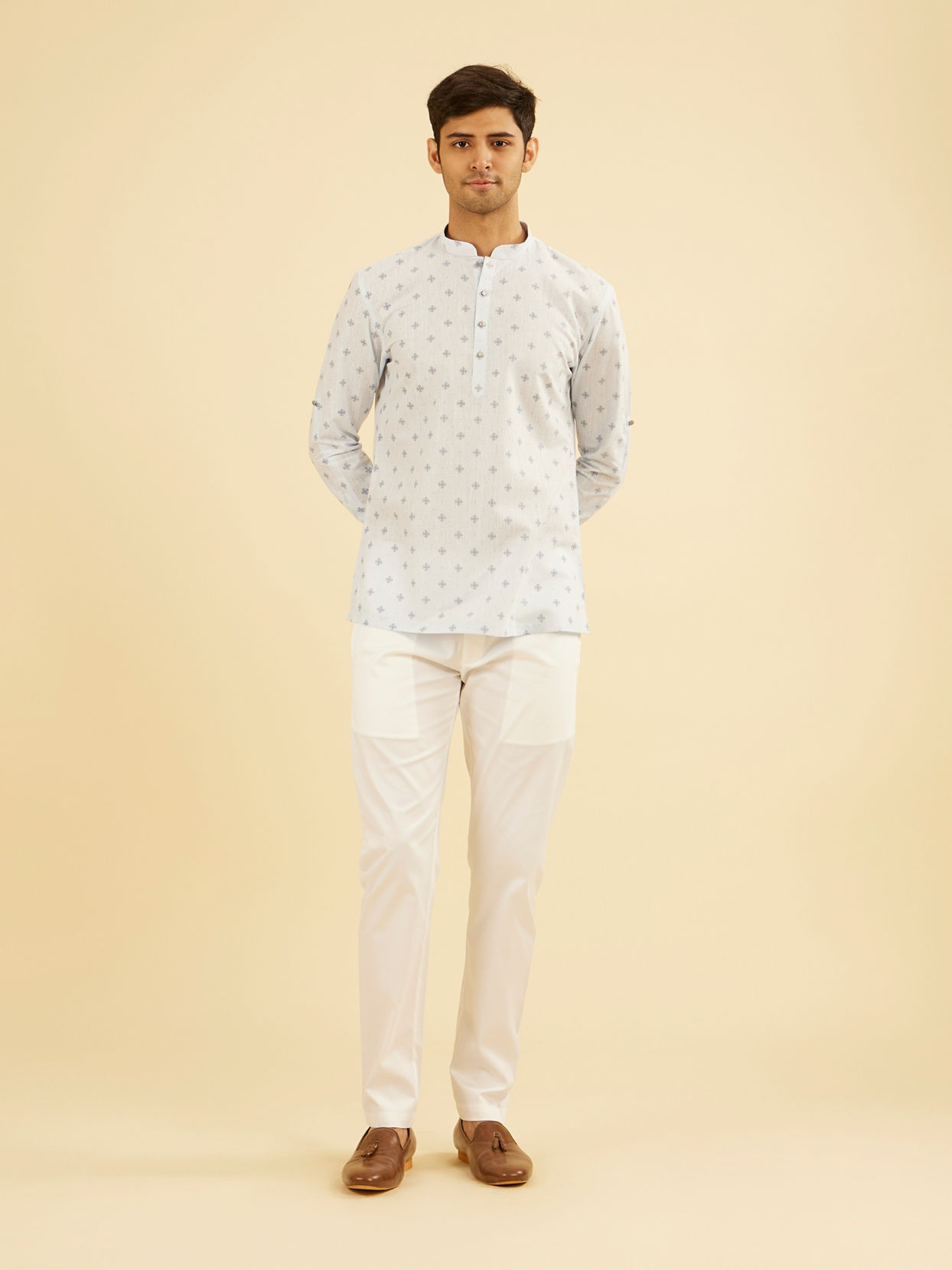 Manyavar Men Azure Elegance Short Kurta