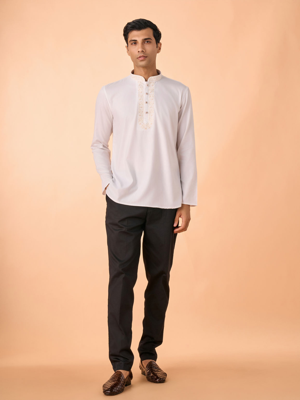 Manyavar Men Elegant White Short Kurta
