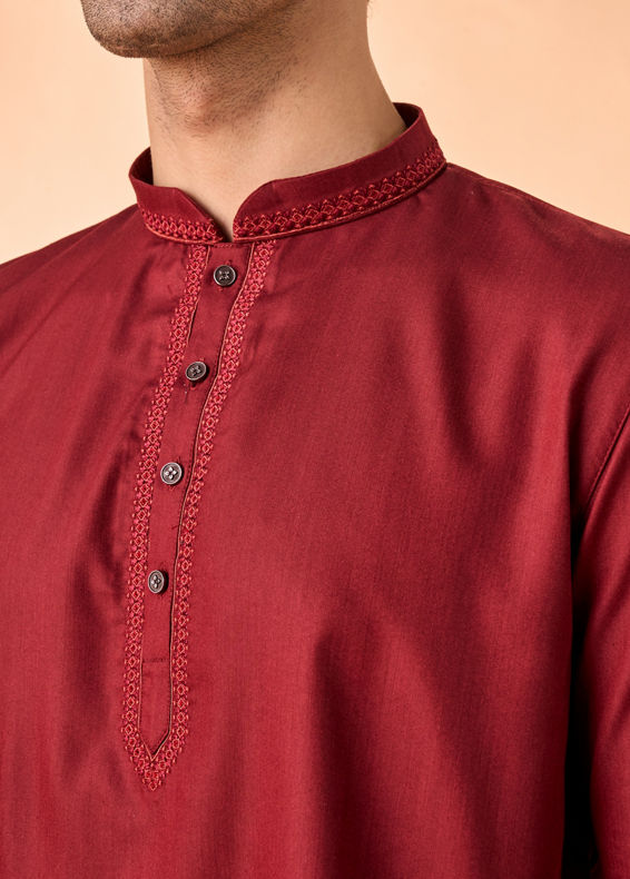 Manyavar Men Maroon Magnificence Short Kurta
