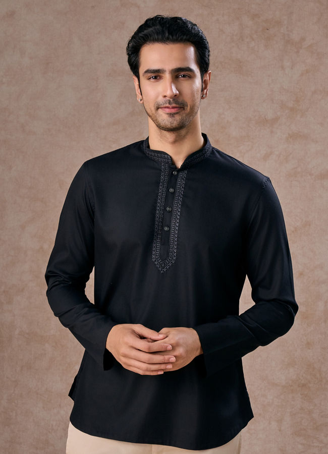 Manyavar Men Black Majestic Elegance Short Kurta