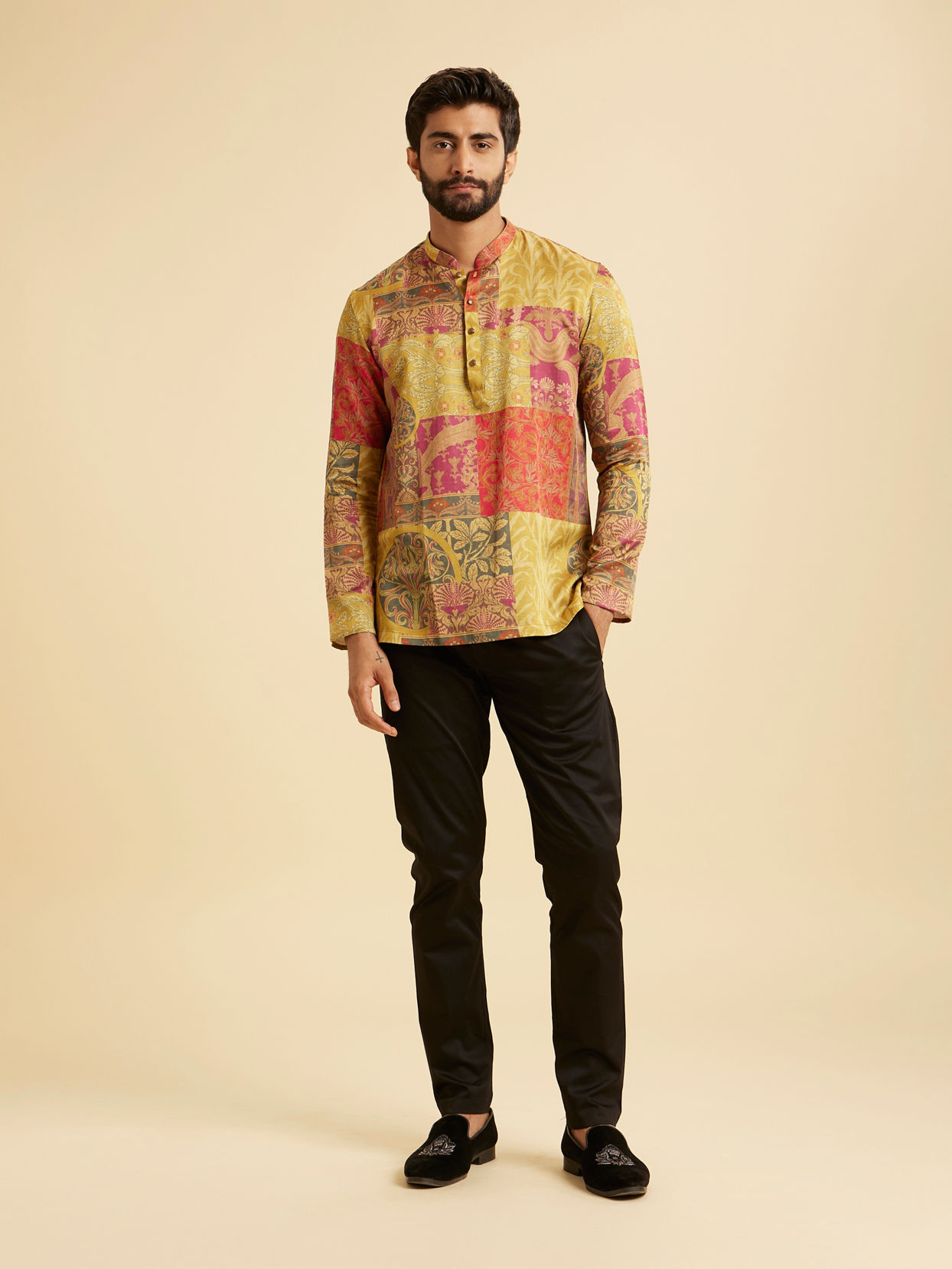 Manyavar Men Elegant Mehndi Green Short Kurta