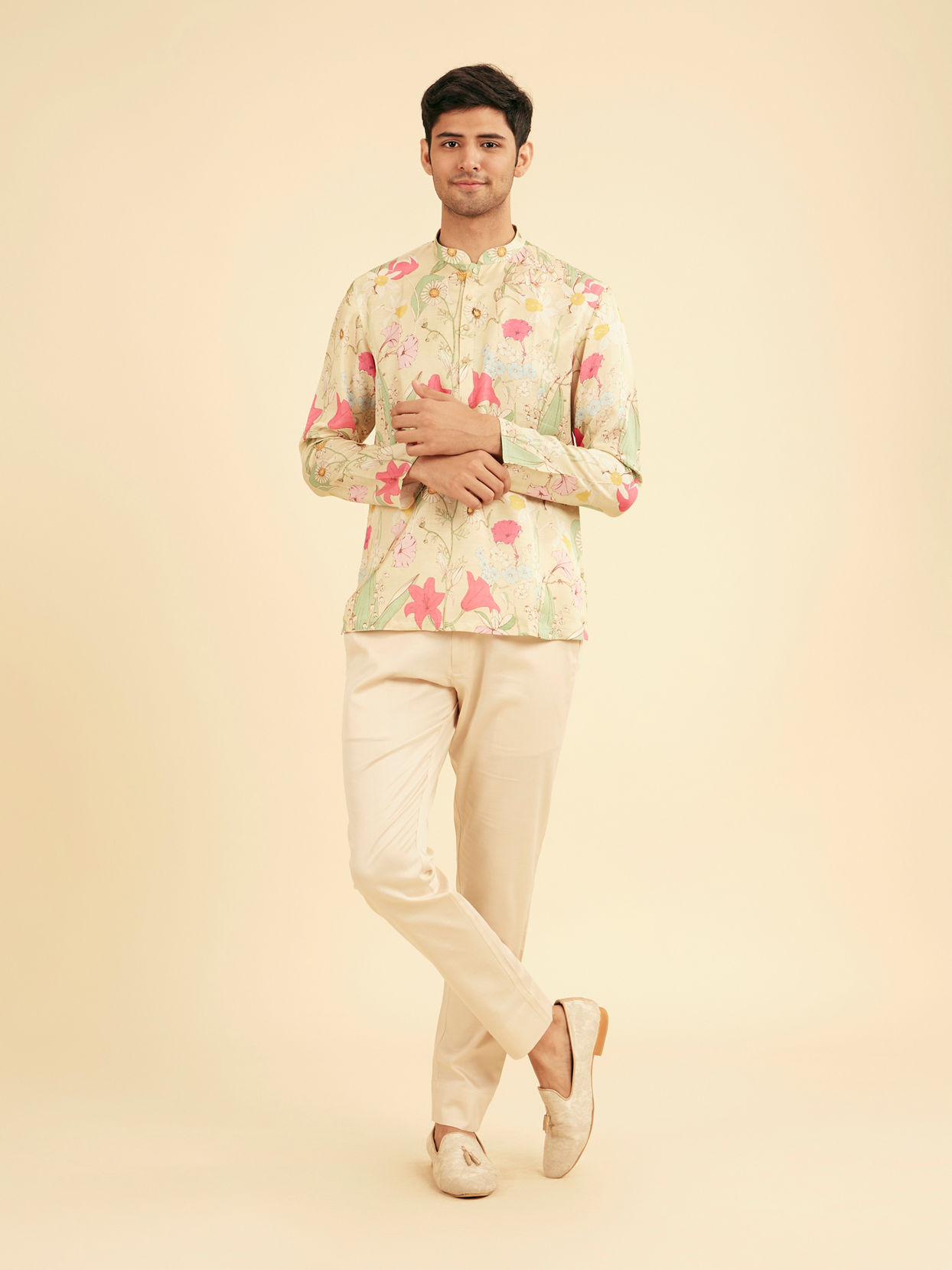 Manyavar Men Pista Green Satin Elegance Kurta