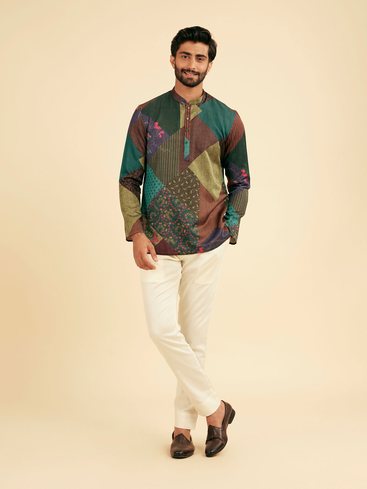 Manyavar Men Lush Green Satin Short Kurta