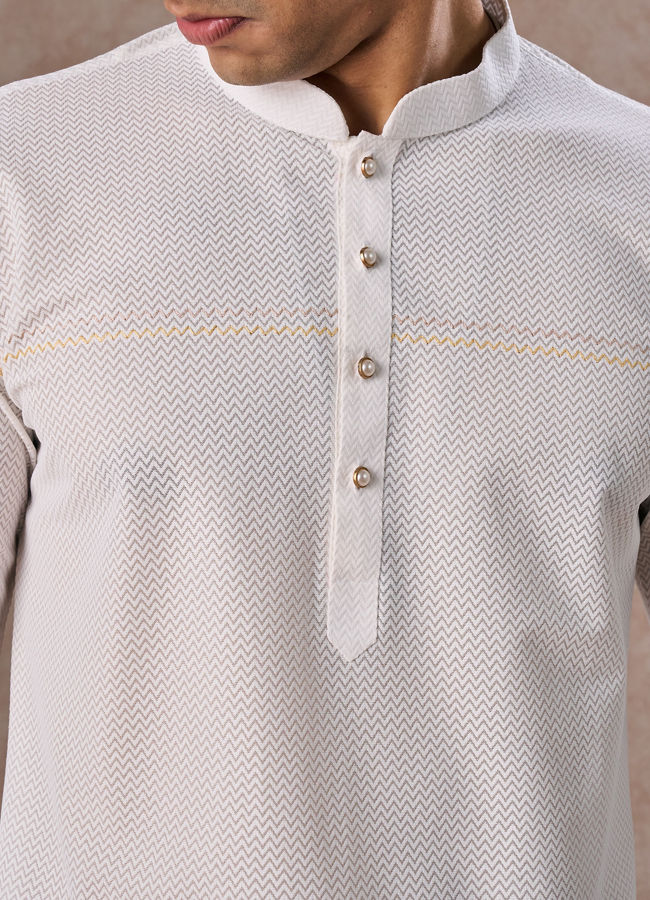 Manyavar Men Classic White Short Kurta