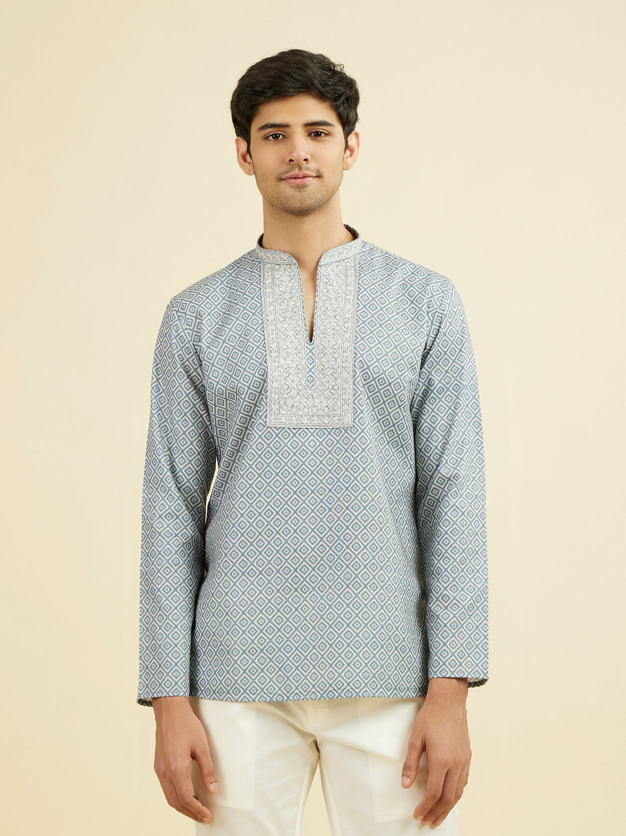 Manyavar Men Greyish Blue Short Kurta