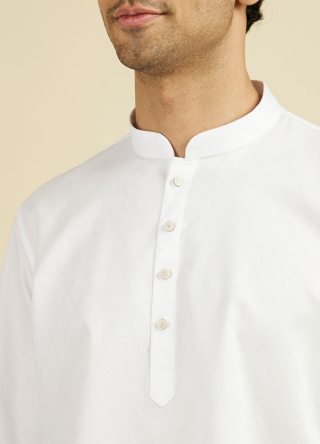 Manyavar Men Elegant White Cotton Short Kurta
