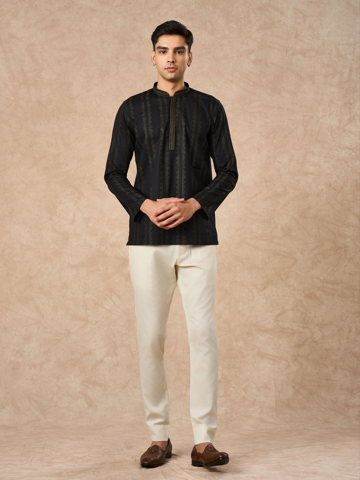 Manyavar Men Black Cotton Short Kurta