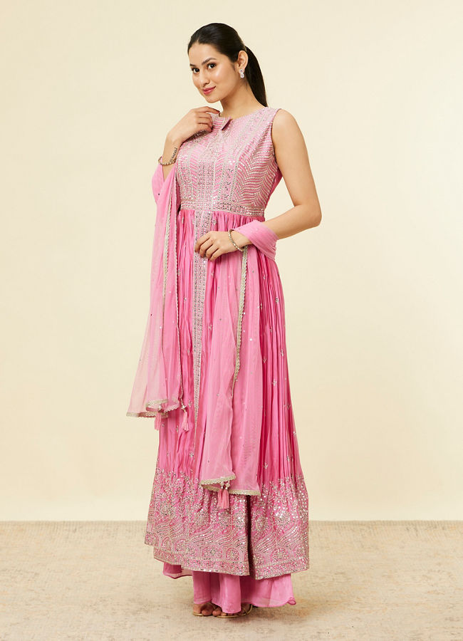 alt message - Mohey Women Pink Sequinned Palazzo Suit image number 3