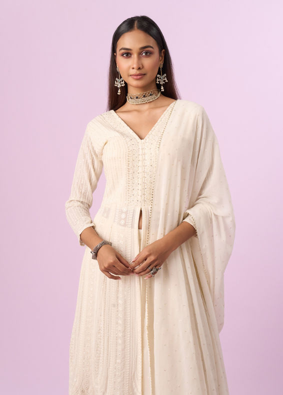 Mohey Women Regal Cream Georgette Anarkali Suit