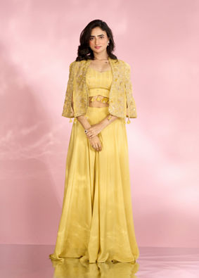 Mohey Women Exquisite Green Indo Western Set