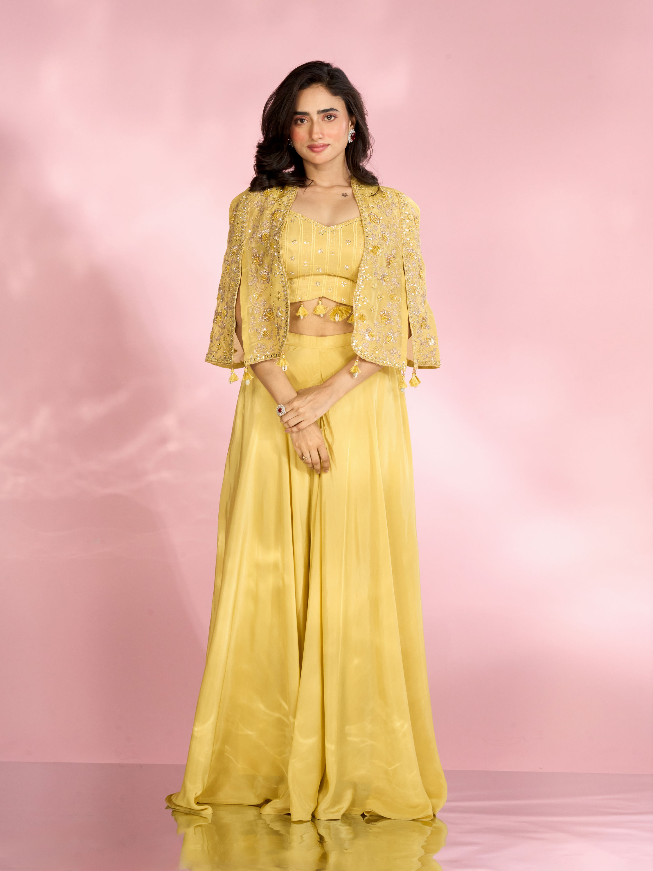 Mohey Women Exquisite Green Indo Western Set