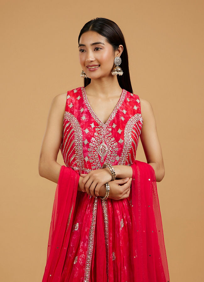 Mohey Women Enthralling Pink Anarkali Suit