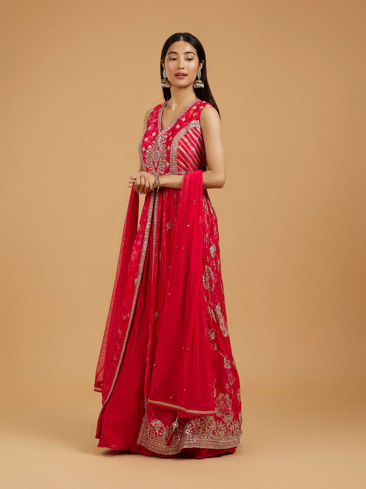 Mohey Women Enthralling Pink Anarkali Suit