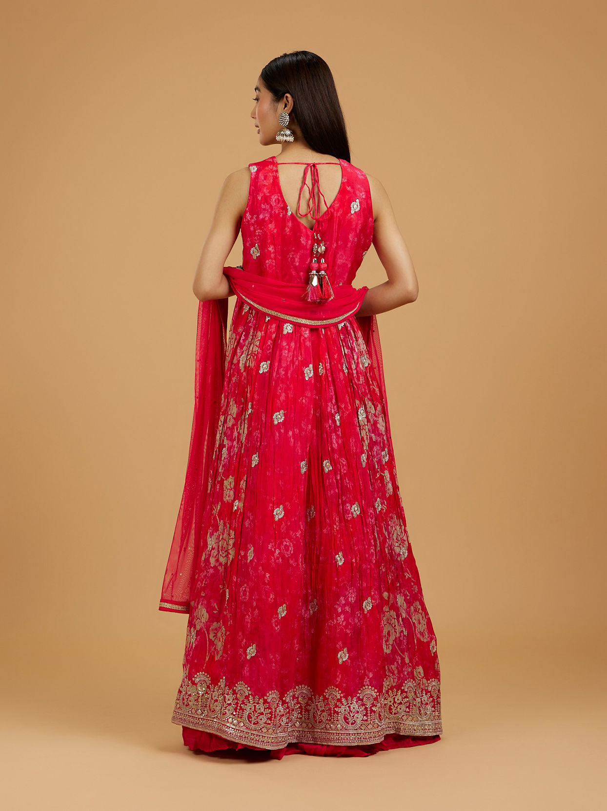 Mohey Women Enthralling Pink Anarkali Suit