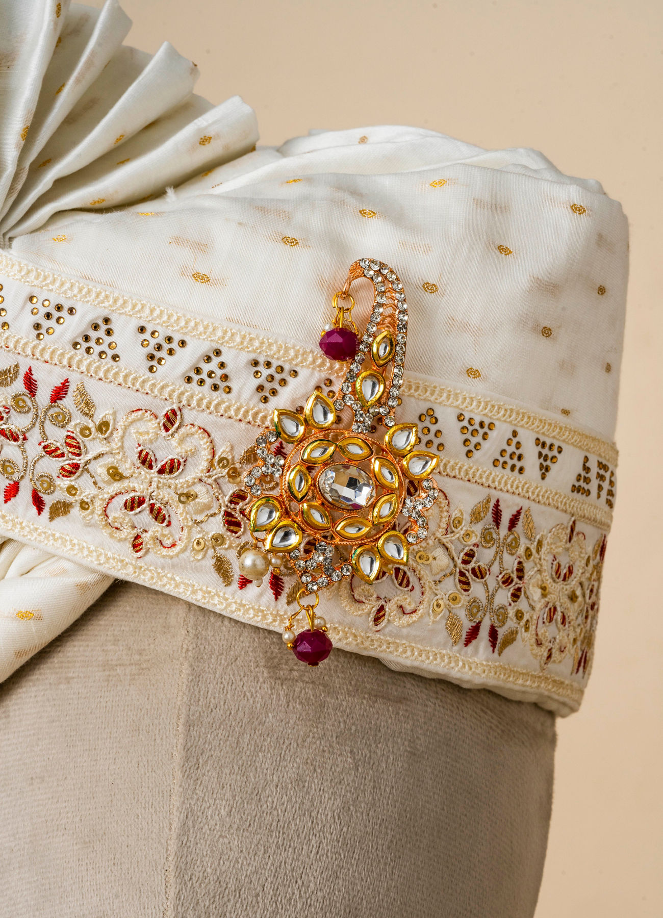 Manyavar Men Regal Cream Chanderi Safa