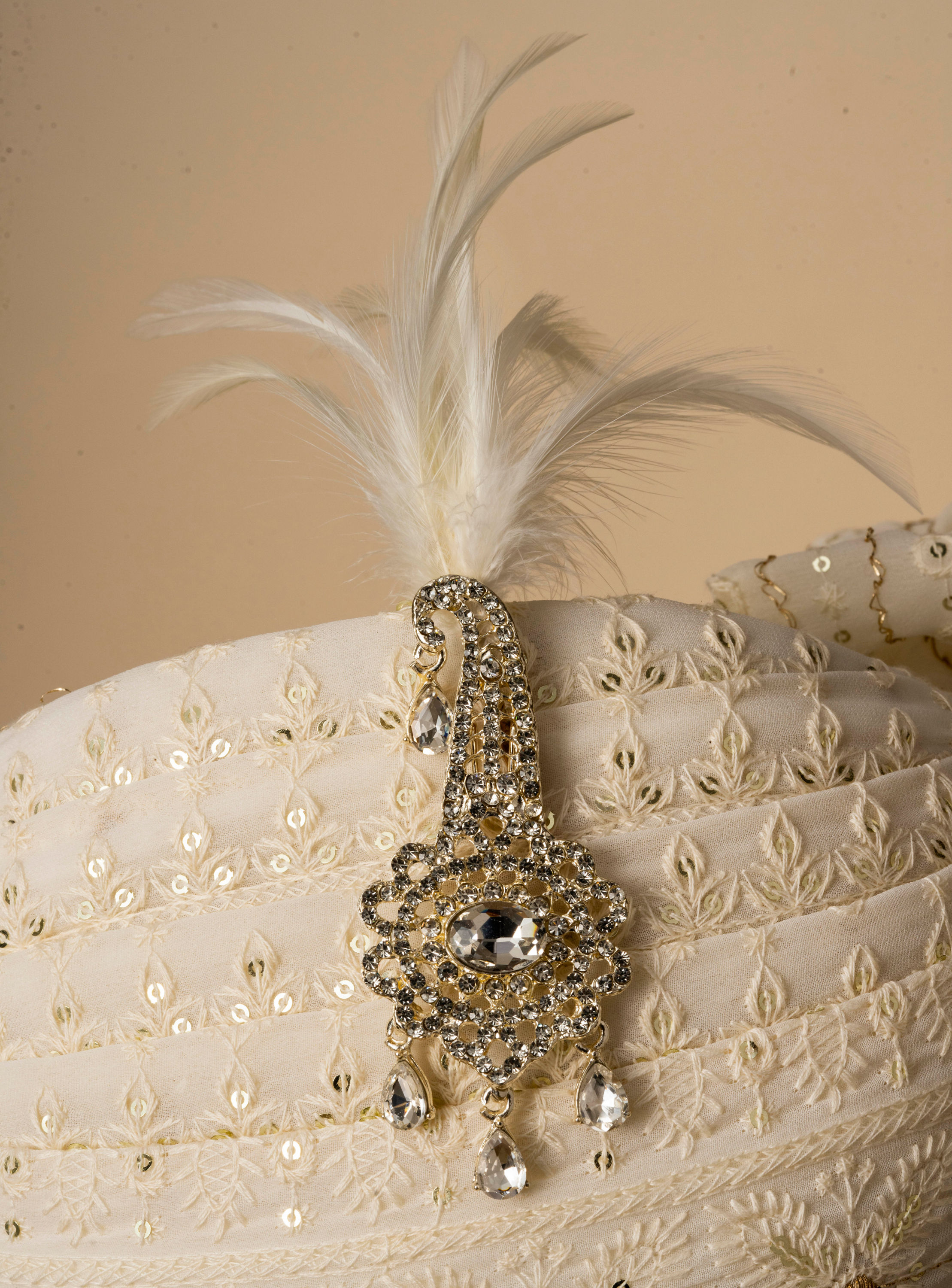 Manyavar Men Cream Georgette Royal Safa